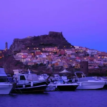 E Lu Bagnu * קאסטלסארדו